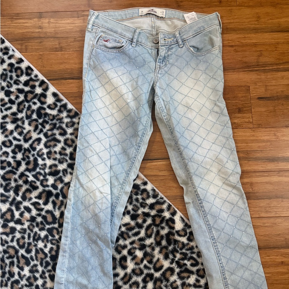 Bedazzled Hollister jeans 🤍